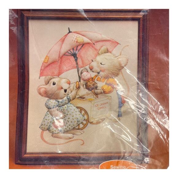 Vintage Fiddlesticks Crafts 1982 “Sweet Treat” Puff-Picture Sewing Kit #9400-7 - Picture 2 of 6